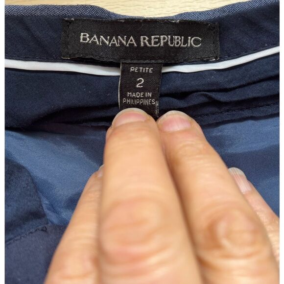 Banana Republic grey/light blue ankle length pants, mid-rise, zipper, pockets, 2 - Picture 2 of 8